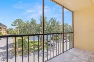 5817 Park St N, Saint Petersburg, FL 33709 - Photo 5