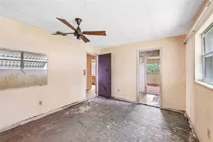 5362 Shalley Cir W, Fort Myers, FL 33919 - Photo 15