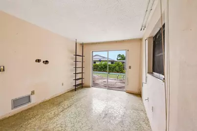5362 Shalley Circle W, Fort Myers, FL 33919 - Photo 23