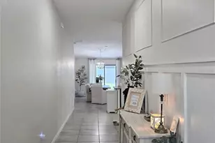 10005 Rose Petal Pl, Riverview, FL 33578 - Photo 5