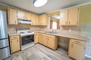 8214 Valrie Ln, Riverview, FL 33569 - Photo 25