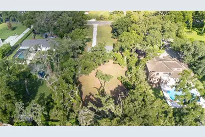 8214 Valrie Lane, Riverview, FL 33569 - Photo 15
