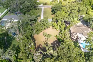 8214 Valrie Ln, Riverview, FL 33569 - Photo 15