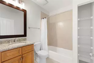 905 Villa Venicia Way, Tampa, FL 33606 - Photo 41