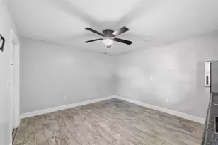 15509 Casey Rd Ext Rd, Tampa, FL 33624 - Photo 5