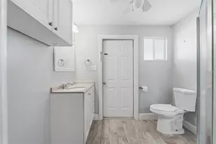 15509 Casey Rd Ext Rd, Tampa, FL 33624 - Photo 9