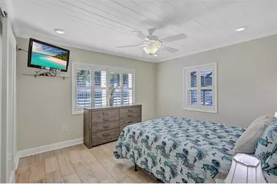 302 S Mayo Street, Crystal Beach, FL 34681 - Photo 23