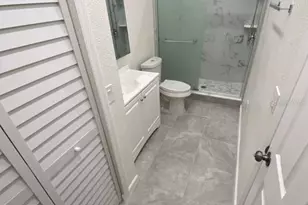 1514 Burningtree Ln, Brandon, FL 33510 - Photo 9
