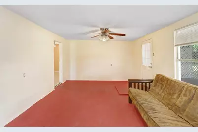 39038 Heath Drive, Zephyrhills, FL 33542 - Photo 7