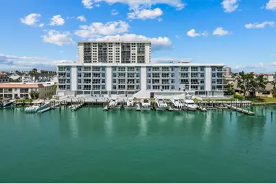 415 Island Way #311, Clearwater Beach, FL 33767 - Photo 7
