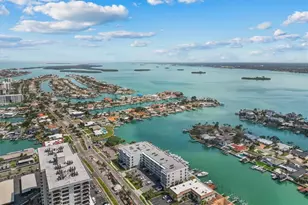 415 Island Way, Clearwater Beach, FL 33767 - Photo 51