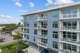 415 Island Way, Clearwater Beach, FL 33767 - Photo 35