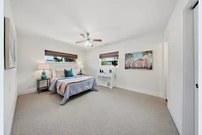 7039 Hibiscus Avenue S, South Pasadena, FL 33707 - Photo 25