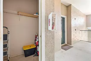 18106 Peregrines Perch Pl, Lutz, FL 33558 - Photo 49
