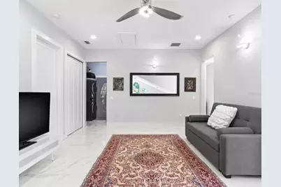 475 27th Avenue N, Saint Petersburg, FL 33704 - Photo 41