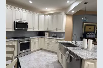 30335 Lettingwell Circle, Wesley Chapel, FL 33543 - Photo 3
