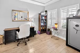 5805 Watercolor Dr, Lithia, FL 33547 - Photo 13