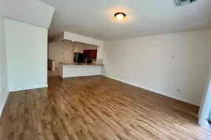 26543 Castleview Way, Wesley Chapel, FL 33544 - Photo 9
