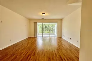 26543 Castleview Way, Wesley Chapel, FL 33544 - Photo 11