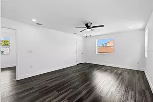 2141 Upton Ct S, Saint Petersburg, FL 33712 - Photo 59