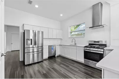 2141 Upton Court S, Saint Petersburg, FL 33712 - Photo 7