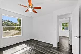2141 Upton Ct S, Saint Petersburg, FL 33712 - Photo 55