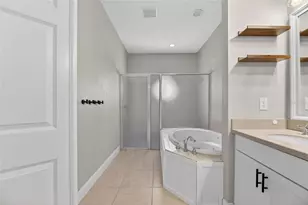 5536 Luminar Pointe Ln, Apollo Beach, FL 33572 - Photo 39