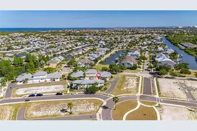 5536 Luminar Pointe Lane, Apollo Beach, FL 33572 - Photo 3