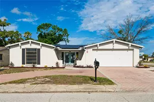 9205 Gray Fox Ln, Port Richey, FL 34668 - Photo 1