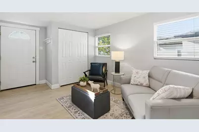 2815 N Taliaferro Avenue, Tampa, FL 33602 - Photo 11