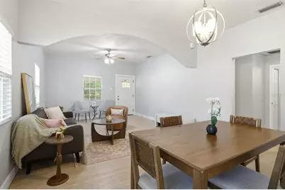 2815 N Taliaferro Avenue, Tampa, FL 33602 - Photo 9