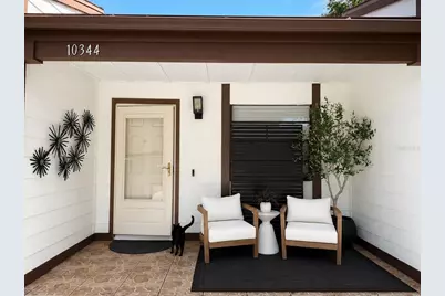 10344 Councils Way, Tampa, FL 33617 - Photo 3