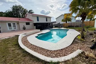 15705 Cashmere Ln, Tampa, FL 33624 - Photo 3