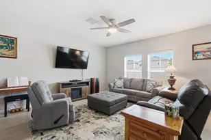 34149 Scarlet Sage Ct, Wesley Chapel, FL 33545 - Photo 19