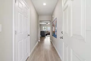 34149 Scarlet Sage Ct, Wesley Chapel, FL 33545 - Photo 5