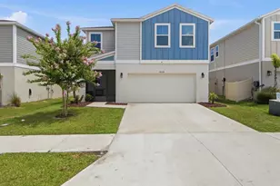 34149 Scarlet Sage Ct, Wesley Chapel, FL 33545 - Photo 1
