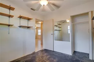 5801 7th Ave S, Saint Petersburg, FL 33707 - Photo 13