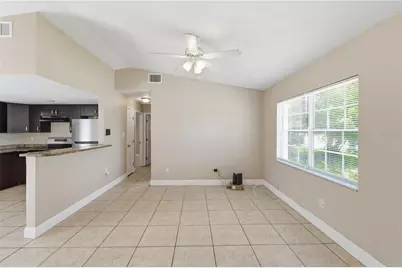 9804 N Elmer Street, Tampa, FL 33612 - Photo 11