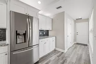 6019 Courtside Dr, Bradenton, FL 34210 - Photo 21