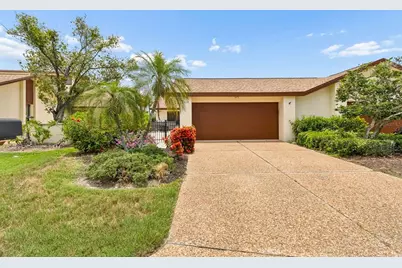 6019 Courtside Drive, Bradenton, FL 34210 - Photo 3