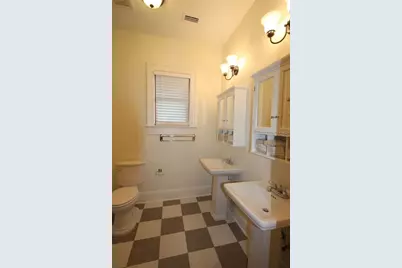 2404 N Morgan Street, Tampa, FL 33602 - Photo 17