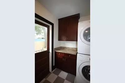 2404 N Morgan Street, Tampa, FL 33602 - Photo 13