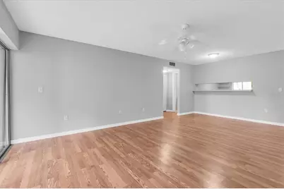 675 99th Avenue N #102, Saint Petersburg, FL 33702 - Photo 11