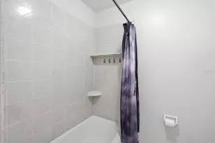 10017 N 52nd St, Tampa, FL 33617 - Photo 21