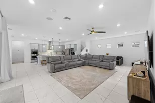 8776 Ivy Stark Blvd, Wesley Chapel, FL 33545 - Photo 7