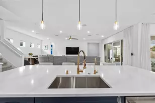 8776 Ivy Stark Blvd, Wesley Chapel, FL 33545 - Photo 11