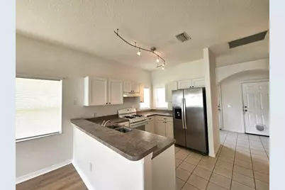 7625 Clovelly Park Place, Apollo Beach, FL 33572 - Photo 5