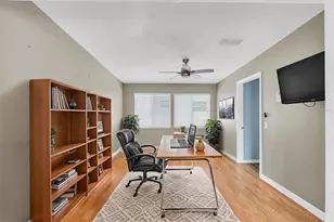 200 62nd St N, Saint Petersburg, FL 33710 - Photo 13