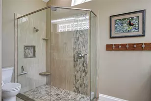 19616 Livingston Ave, Lutz, FL 33559 - Photo 23
