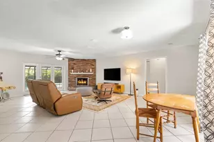 15701 Country Lake Dr, Tampa, FL 33624 - Photo 5